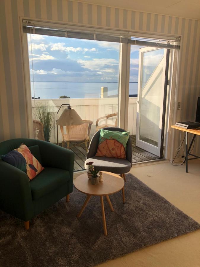 Dejligt Vaerelse Med Eget Bad Og Havudsigt Apartamento Assens Exterior foto